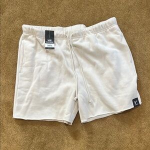 No Boundaries White Athletic Shorts Relaxed Fit